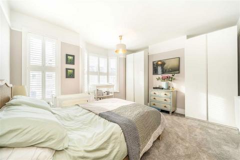 4 bedroom terraced house for sale, Fernbrook Road, London SE13