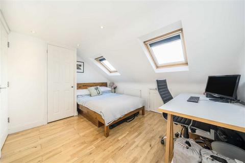 98 Fernbrook Road, London, SE13 5NH