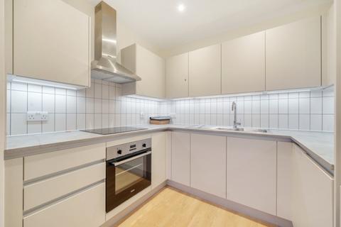 1 bedroom apartment to rent, Mast Street Barking IG11