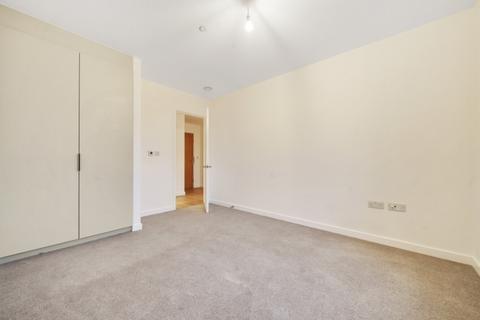 1 bedroom apartment to rent, Mast Street Barking IG11