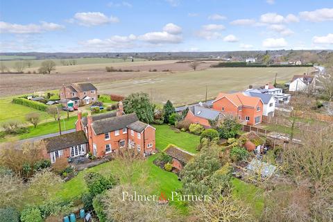 4 bedroom detached house for sale, Colchester Road, Thorpe-le-Soken, Clacton-on-Sea, Essex, CO16