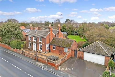 4 bedroom detached house for sale, Colchester Road, Thorpe-le-Soken, Clacton-on-Sea, Essex, CO16