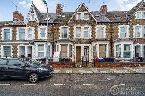 4 bedroom terraced house for sale, Dalton Street, Cardiff