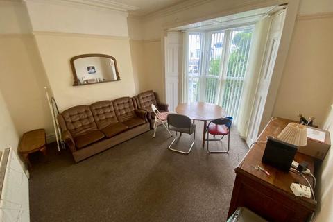 4 bedroom house to rent, King Edward Road, Brynmill, , Swansea