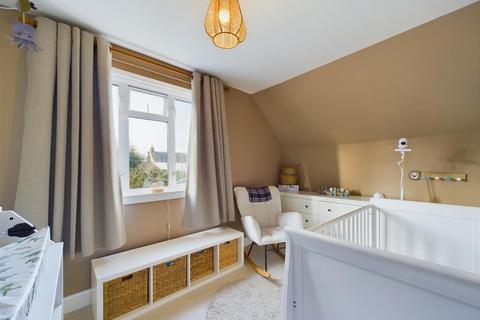 16 Croft Place, Dunning, Perth, PH2 0SB