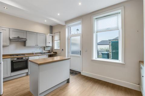 2 bedroom terraced house for sale, Leamington Terrace, Ilkley LS29