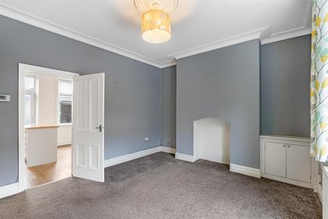 2 bedroom terraced house for sale, Leamington Terrace, Ilkley LS29