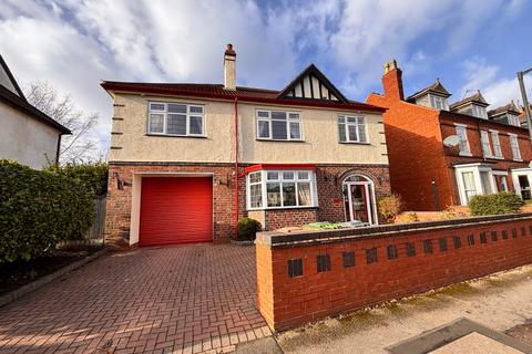 5 bedroom detached house for sale, Jesson Road, Walsall, WS1