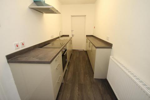 1 bedroom flat to rent, Belmont Road, Harrogate, North Yorkshire, HG2