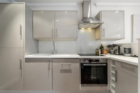 2 bedroom flat to rent, Egerton Gardens, London, SW3