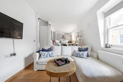 1 bedroom flat for sale, Pensbury Place, Wandsworth Road, London, SW8