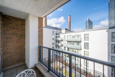 2 bedroom flat for sale, The Quadrangle, Chelsea Harbour, London, SW10