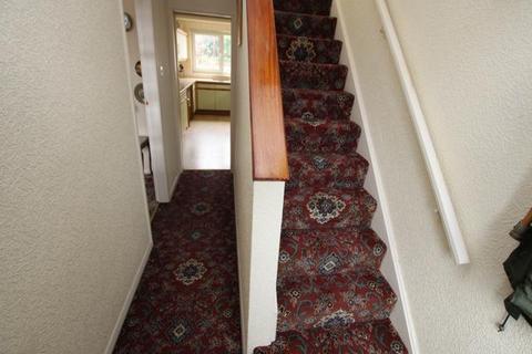27 Simpson Grove, Bradford, BD10 9SD