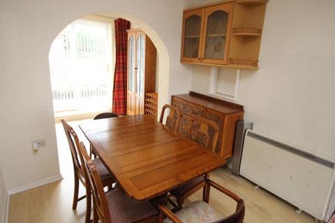 27 Simpson Grove, Bradford, BD10 9SD