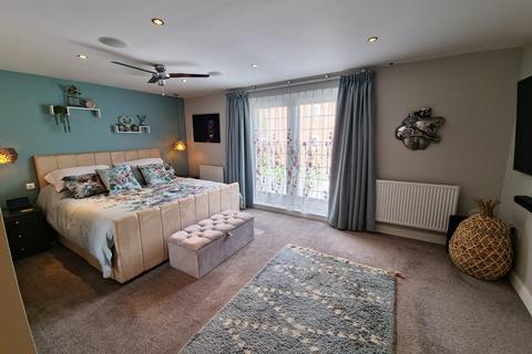 13 Greenfields Lane, Malpas, SY14 8HF