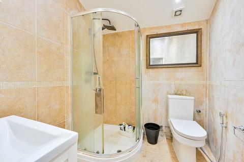 14 Barlow Road, London, W3 9LJ