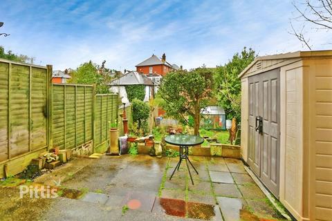 3 bedroom semi-detached house to rent, Garfield Road Shanklin PO37