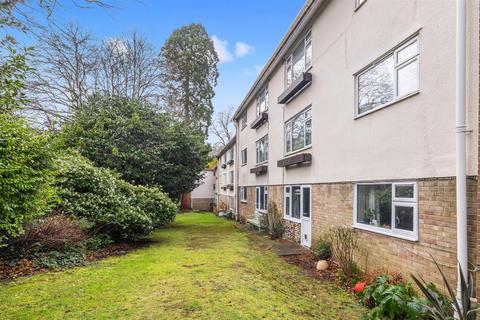 2 bedroom flat for sale, Cliveden Court, Cliveden Close, Brighton