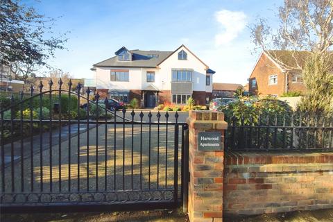 2 bedroom apartment for sale, Woodlands Avenue, Rustington, Littlehampton