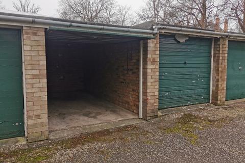 Garage to rent, Mortonhall Road, Edinburgh EH9