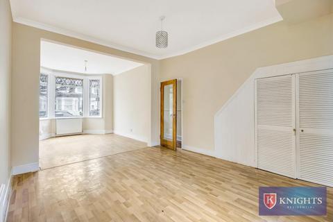 2 bedroom house for sale, Sheldon Road, London, N18