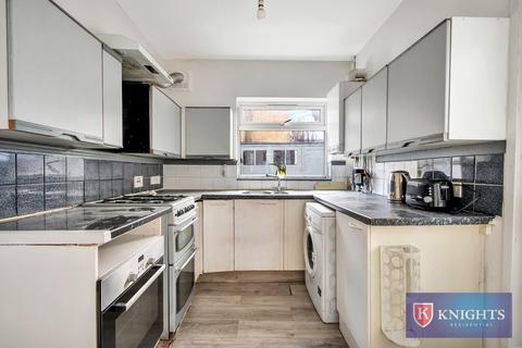 2 bedroom house for sale, Sheldon Road, London, N18