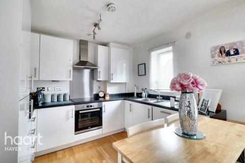 1 bedroom apartment for sale, Varcoe Gardens, Hayes