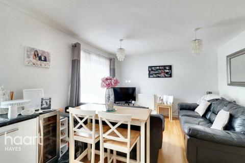 1 bedroom apartment for sale, Varcoe Gardens, Hayes