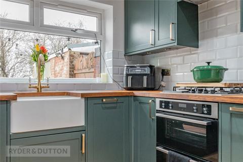 47 Ashfield Crescent, Springhead, Oldham, OL4 4NX