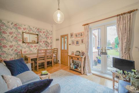 2 bedroom terraced house for sale, Warwick Road, Chadwick End, B93