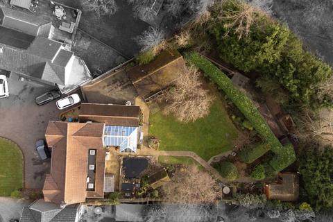 undefined, Newlands Park, Crawley RH10