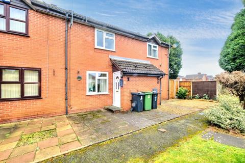 2 bedroom terraced house for sale, Briars Close, Brierley Hill DY5