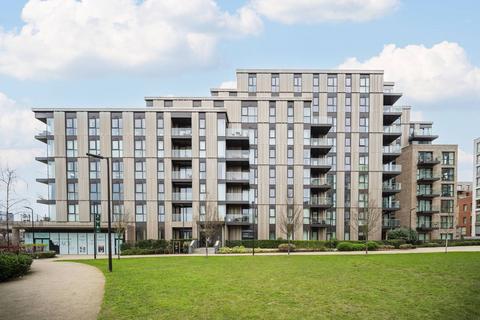 1 bedroom flat for sale, Hartingtons Court, Finsbury Park, London, N4