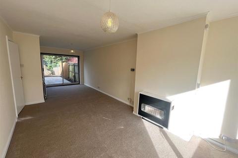 2 bedroom maisonette to rent, Marion Way, Hall Green, Birmingham