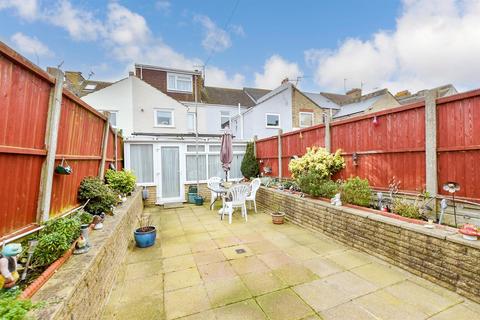 4 bedroom terraced house for sale, Greenfield Road, Folkestone, Kent