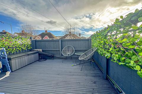 2 bedroom terraced house for sale, Old London Road, Hastings