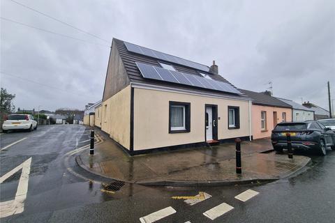 4 bedroom end of terrace house for sale, Military Road, Pennar, Pembroke Dock, Pembrokeshire, SA72