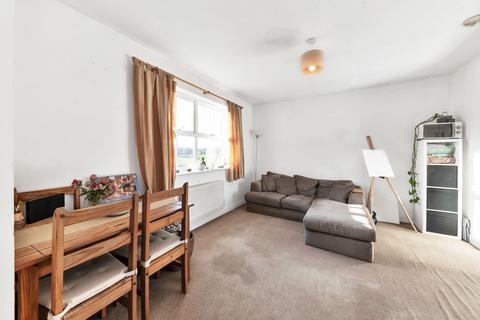 2 bedroom apartment for sale, Woodcock Rd, Royston SG8