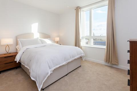 2 bedroom apartment for sale, Heritage Place, Brentford TW8