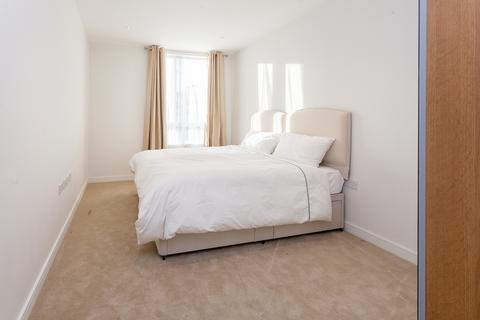 2 bedroom apartment for sale, Heritage Place, Brentford TW8