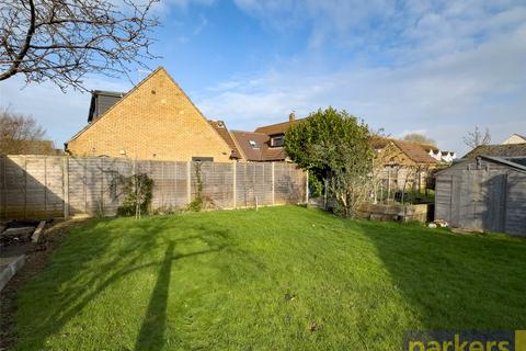 4 bedroom chalet for sale, Milestone Road, Carterton, Oxfordshire, OX18