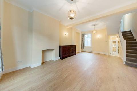 3 bedroom terraced house to rent, Weiss Road, West Putney, London, SW15