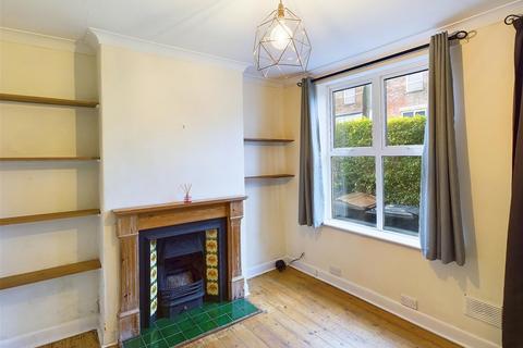 2 bedroom end of terrace house for sale, Tullibardine Road, Sheffield