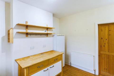 2 bedroom end of terrace house for sale, Tullibardine Road, Sheffield