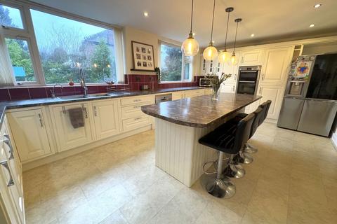 4 bedroom detached house for sale, Coniston Road, Gatley, SK8 4AP