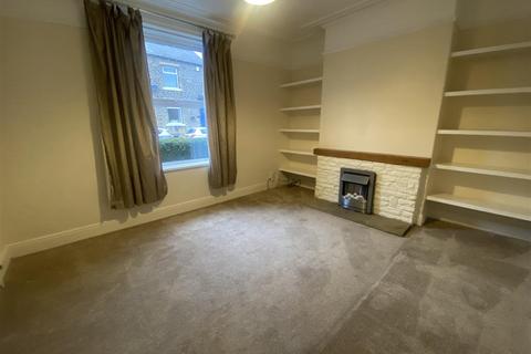 2 bedroom terraced house to rent, Westbourne Terrace, Salterhebble