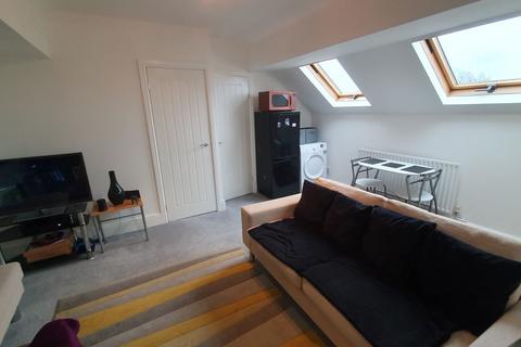 1 bedroom apartment for sale, Flat 5, 26 Horse Fair, Rugeley, Staffordshire, WS15 2EL