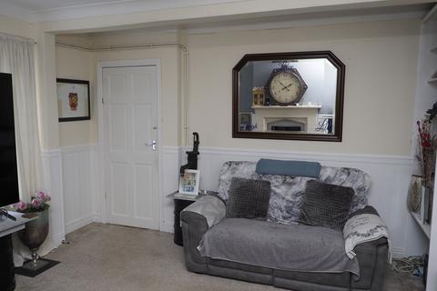 3 bedroom semi-detached house for sale, The Croft, Doncaster DN5