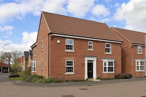 4 bedroom detached house for sale, Garbutt Close, Stamford Bridge, York