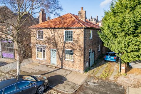 4 bedroom detached house for sale, Front Street, Acomb, York